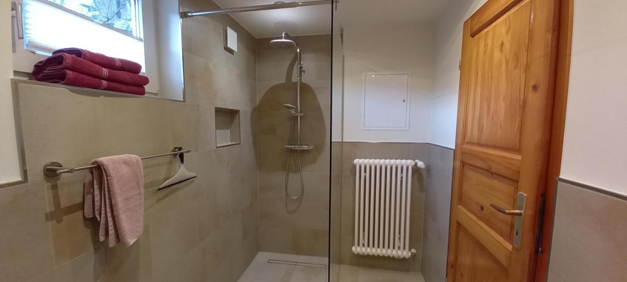 Ferienhaus "Am Schleifenbach" Saalfeld Saale Kültér fotó